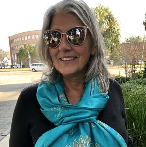 Meet your Posher, Tamara